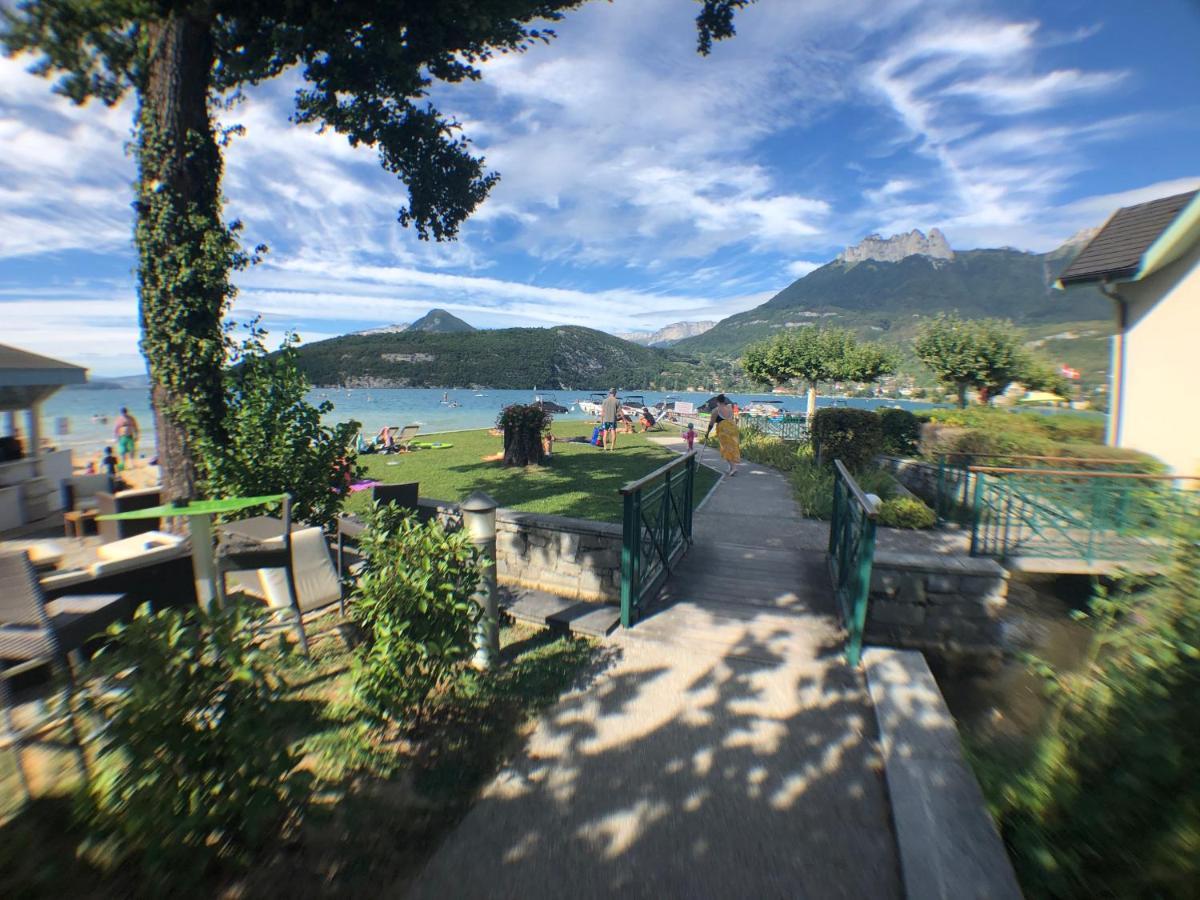 Logement Atypique Avec Vue Unique Panoramique Sur Le Lac D'Annecy, Dans Une Residence Avec Plage Et Ponton Privee Sur La Commune De Дюэн Экстерьер фото